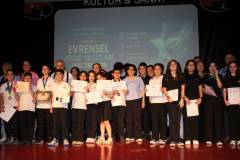 Evrensel Kolej